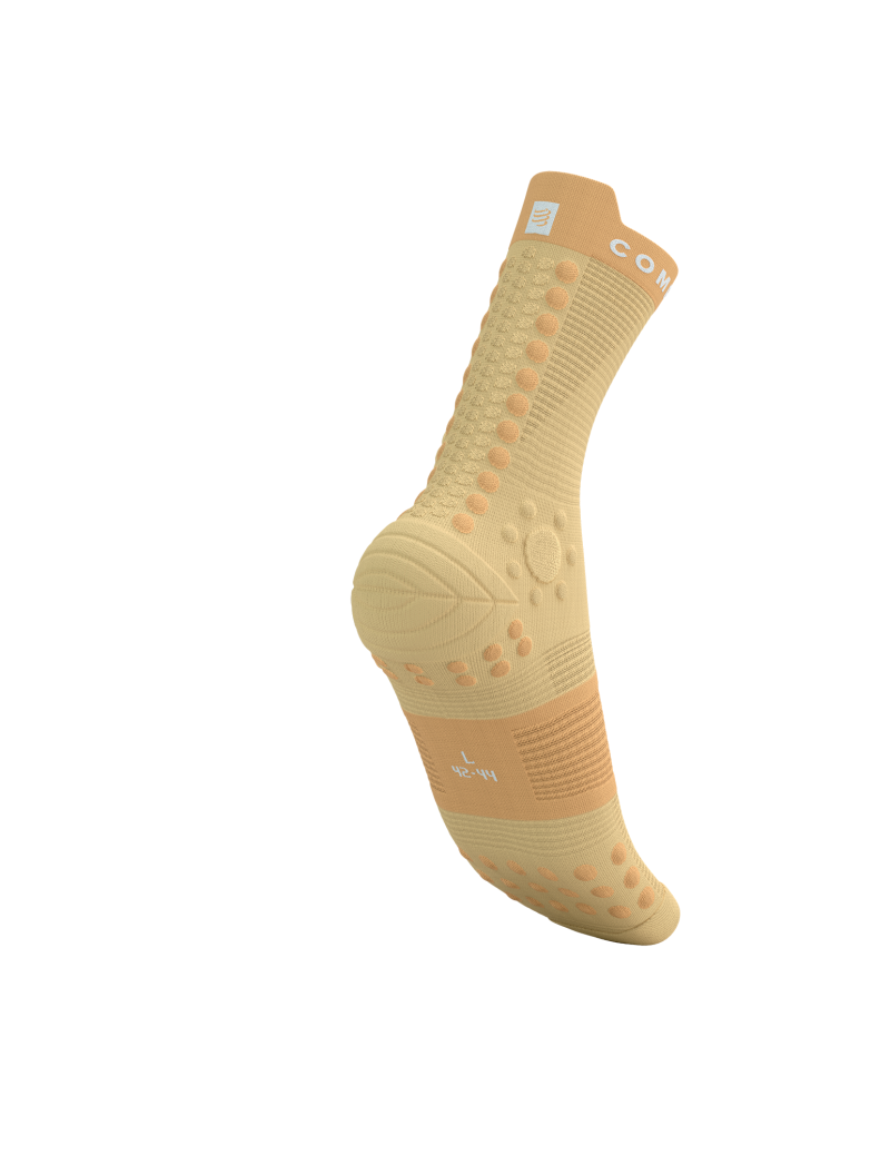 Compressport Pro Racing Socks v4.0 Trail in Impala/Buff Orange-1