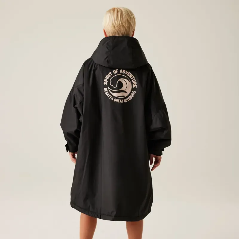 Regatta Junior Waterproof Changing Robe in Black/Oxford Blue-4