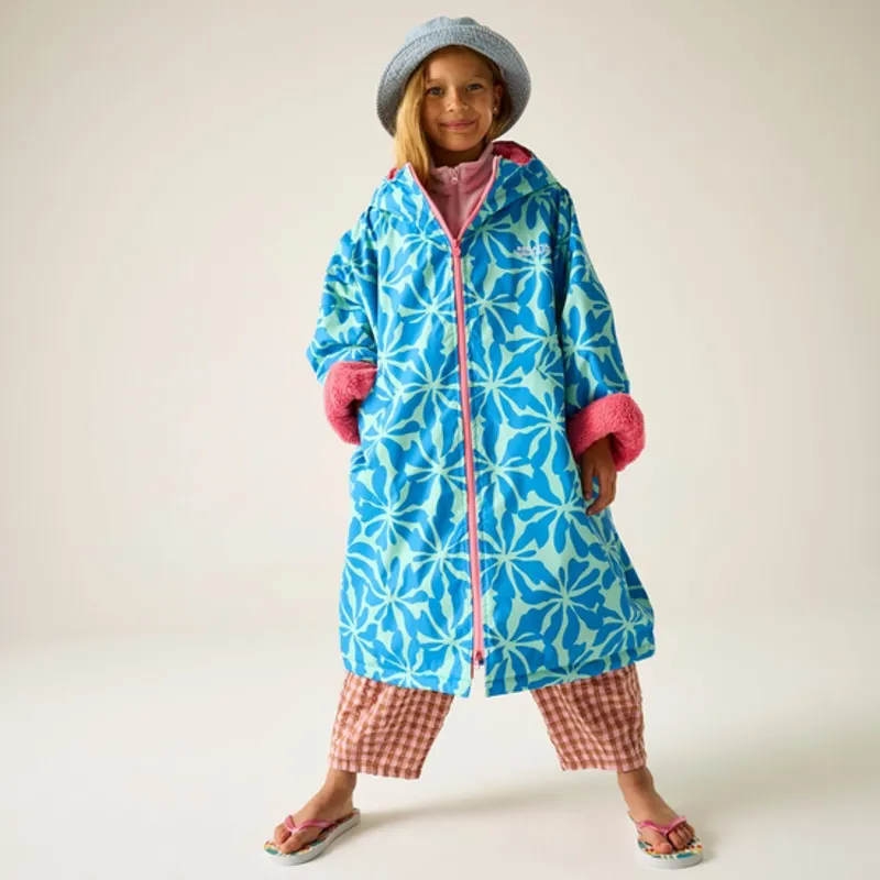 Regatta Junior Waterproof Changing Robe in Sonic Blue Floral/Pink-2