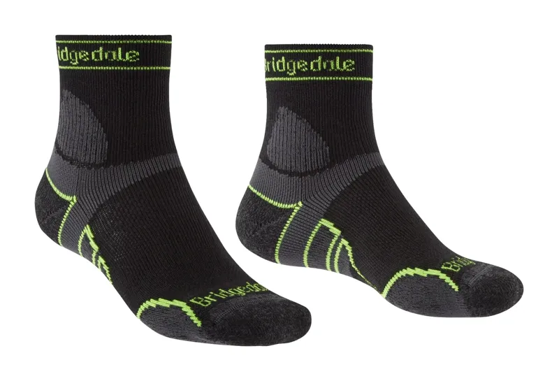 Bridgedale Trail Run Ultralight T2 Merino Sport 3/4 Crew Mens in Black