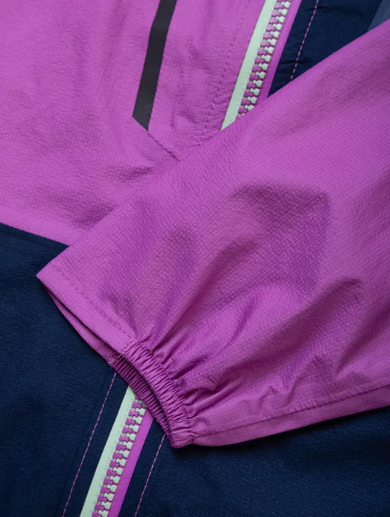Ronhill Tech Fortify Women's Waterproof Jacket in Dark Navy/Fuschia-11