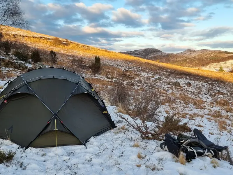 Nortent Vern 2 Silnylon 4S Tent with Footprint in Army Green-3