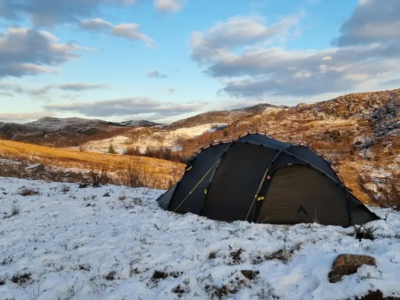 Nortent Vern 2 Silnylon 4S Tent with Footprint in Army Green-2