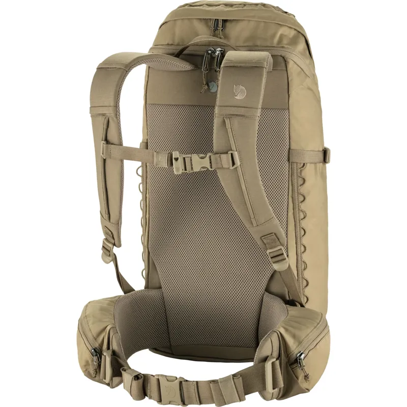 Fjallraven Singi 28 Backpack in Clay-1