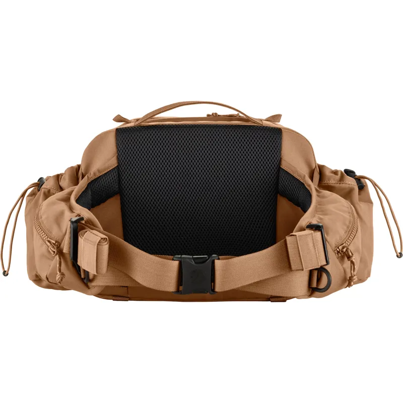 Fjallraven Singi Hip Pack 10 in Khaki Dust-2