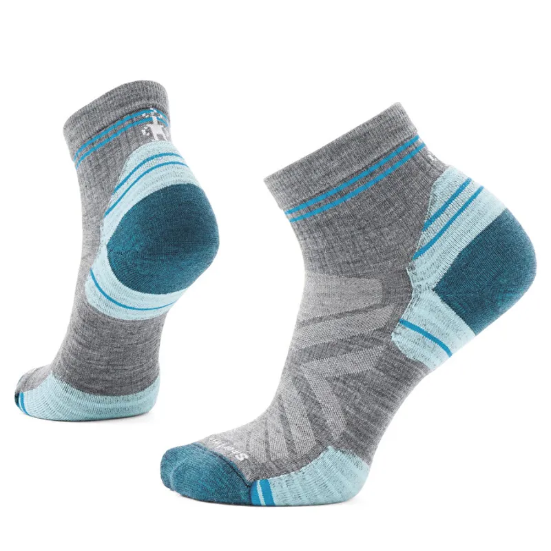 Smartwool Hike Targeted Cushion Ankle Socks Womens in Medium Gray