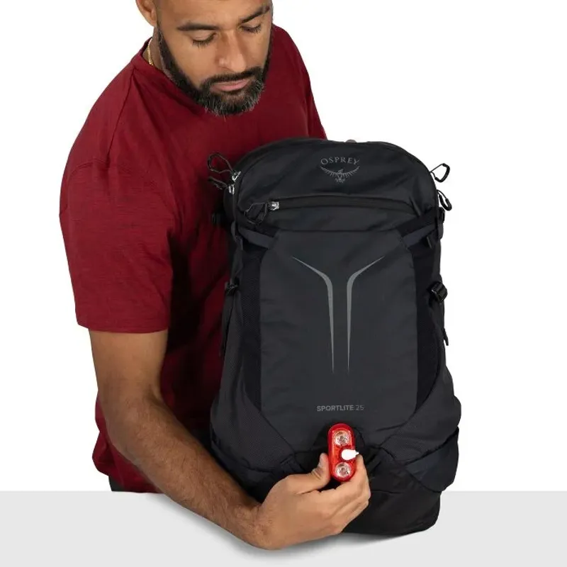 Osprey Sportlite 25 Backpack 25L in Raven Black-13