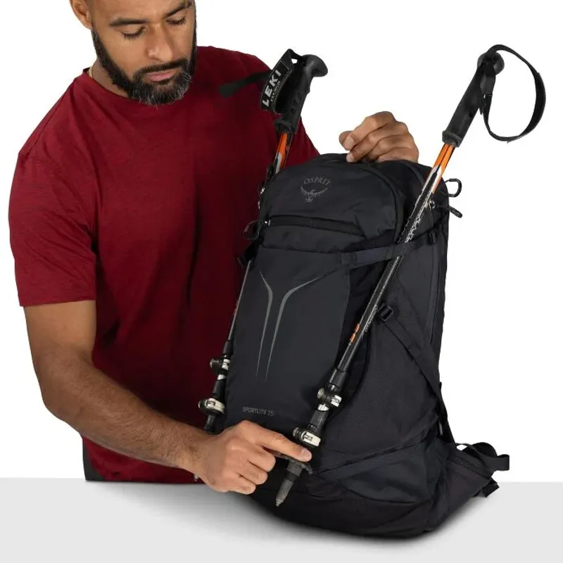 Osprey Sportlite 25 Backpack 25L in Raven Black-12