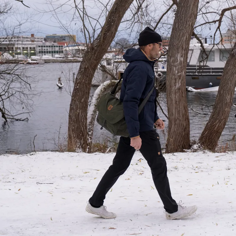 Fjallraven Greenland Shoulder Bag in Deep Forest-10