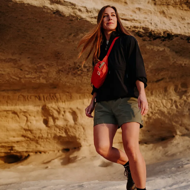 Fjallraven High Coast Hip Pack in Blackberry-8