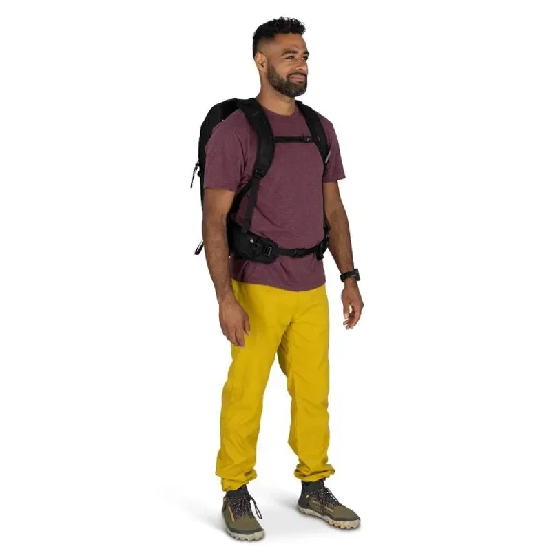 Osprey Talon 22 in Green Canopy/Pine Leaf-6