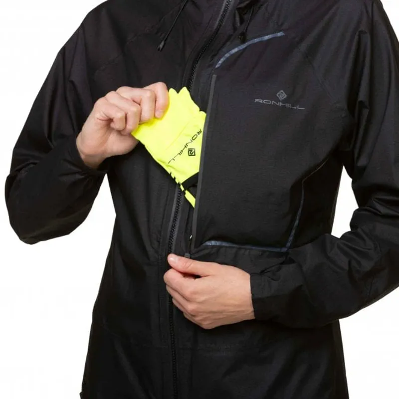 Ronhill Tech Fortify Jacket Womens in All Black-6