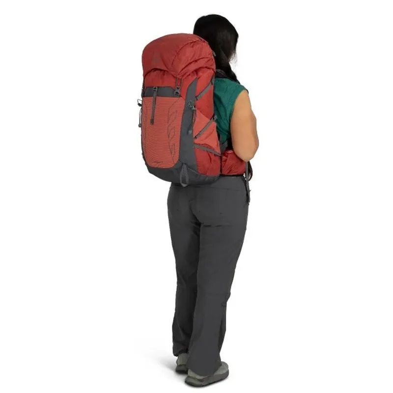 Osprey Tempest 33 in Anchor Blue/Atlas-4