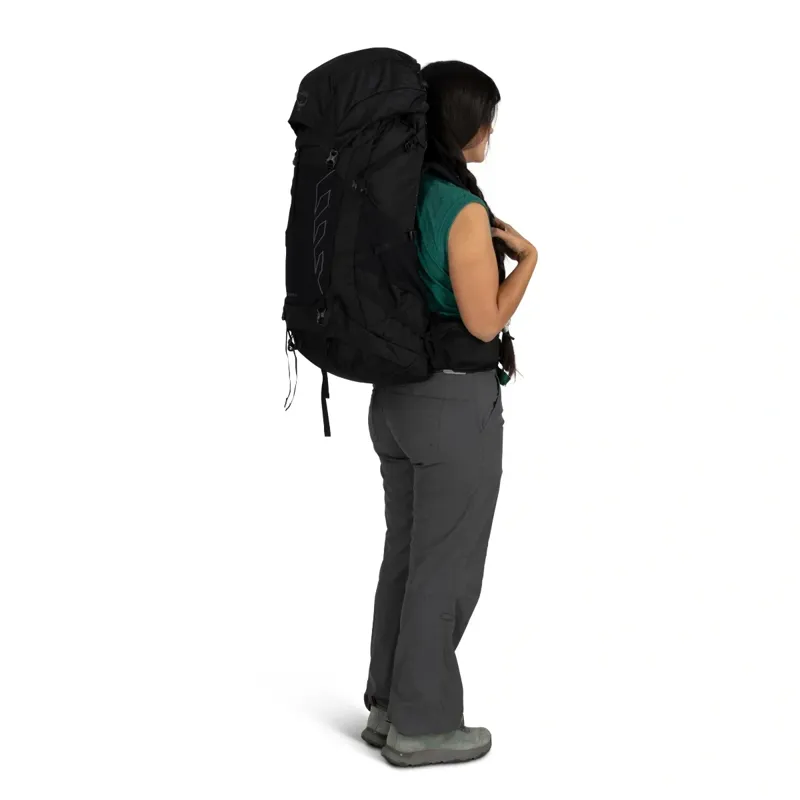 Osprey Tempest 44 Backpack in Red Pampas/Coal Grey-9