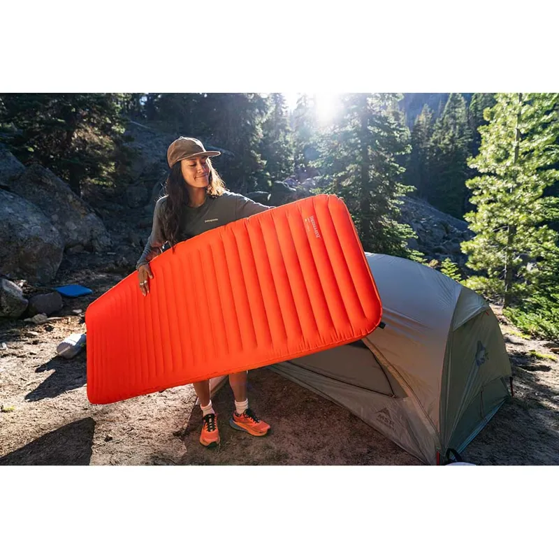 Thermarest NeoLoft Sleeping Pad Regular in Ember-11