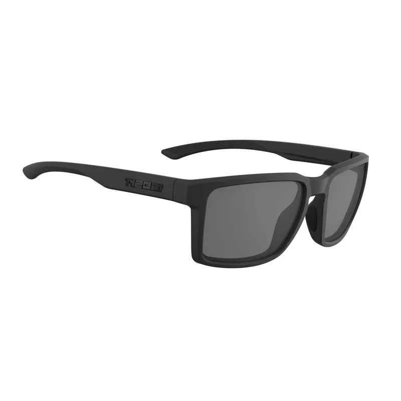 Tifosi Sylo Polarized Sunglasses in Blackout Smoke-2