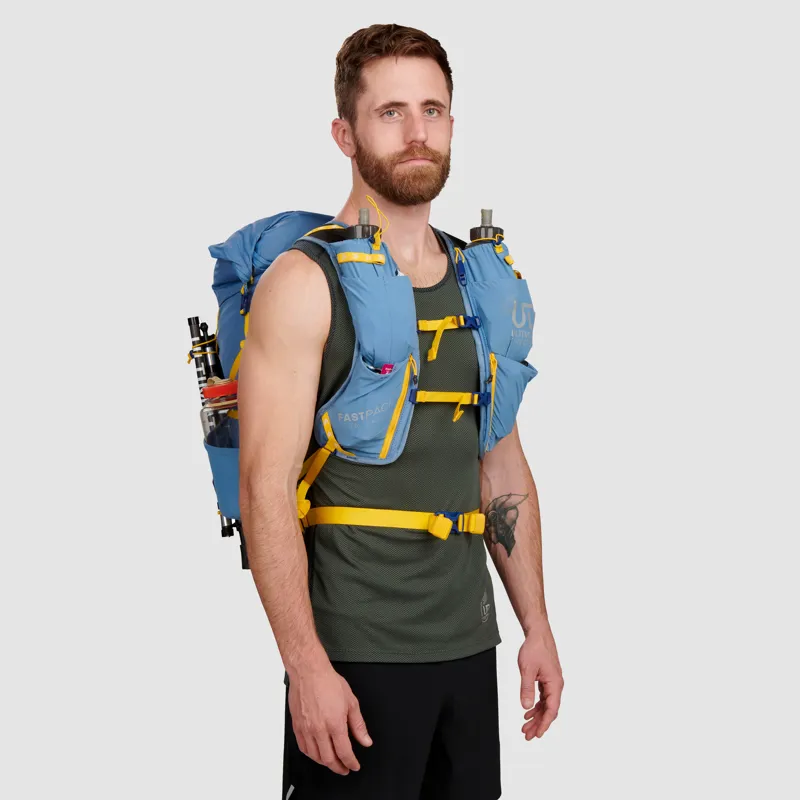 Ultimate Direction Fastpack 30 in Fog-2