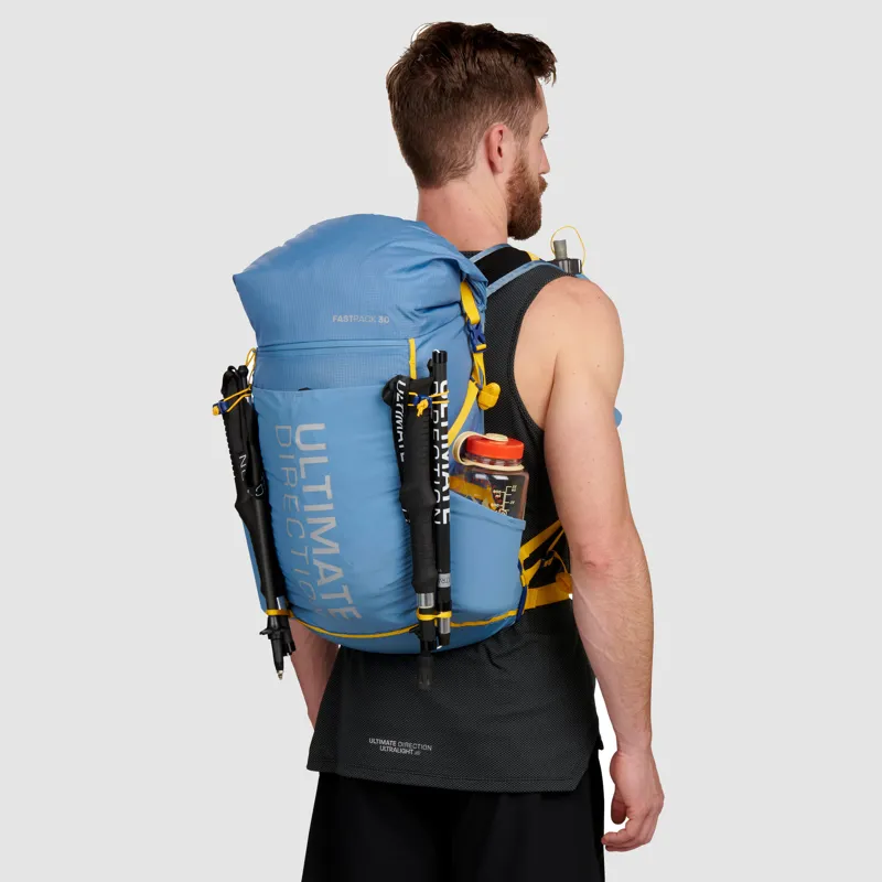 Ultimate Direction Fastpack 30 in Fog-3