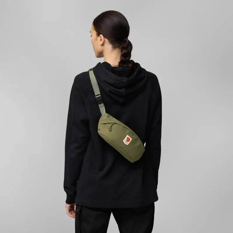 Fjallraven Ulvo Hip Pack Medium in Dark Grey-10