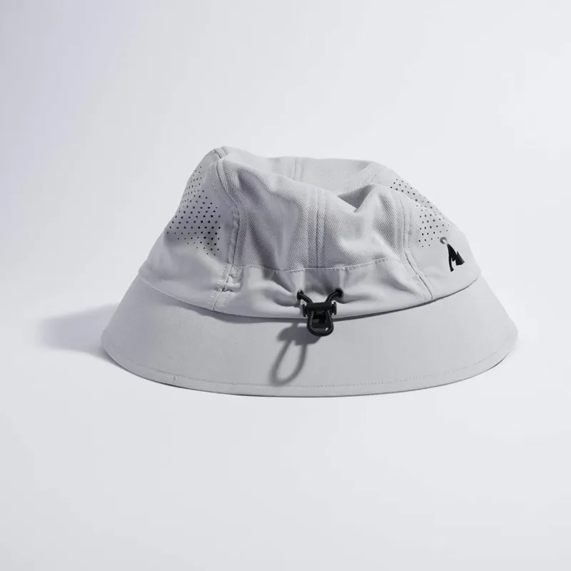 Vaga Feather Bucket Hat in Aluminium Grey-2
