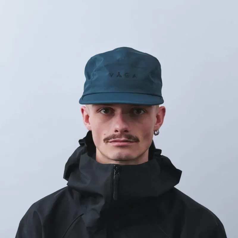 Vaga Fell Cap 2.0 Waterproof Running Cap in Dark Teal-4
