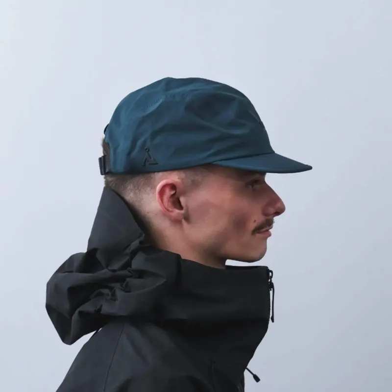 Vaga Fell Cap 2.0 Waterproof Running Cap in Dark Teal-5