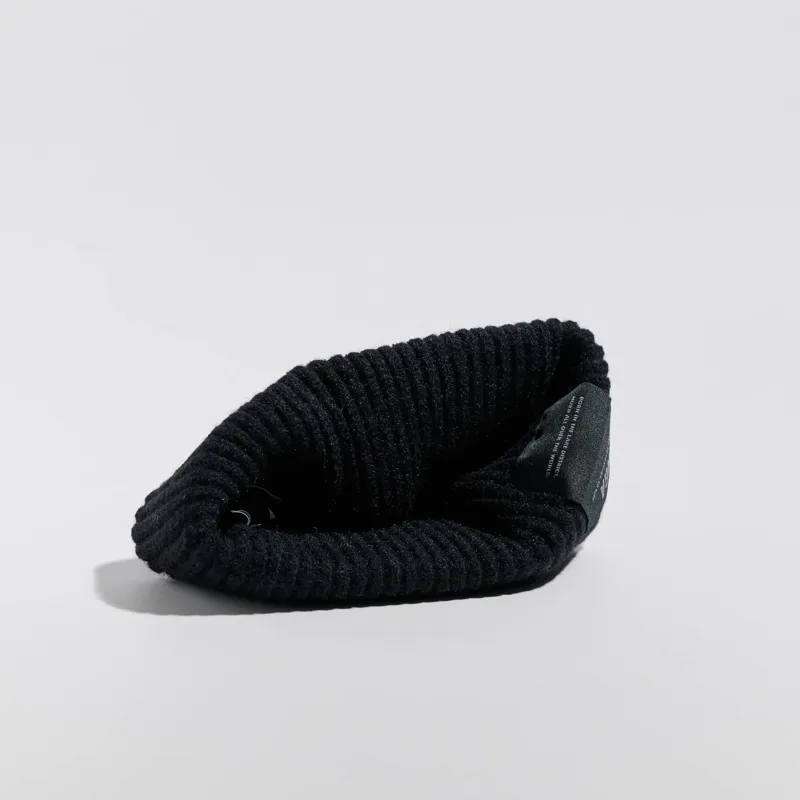 Vaga Midweight Beanie in Black-4