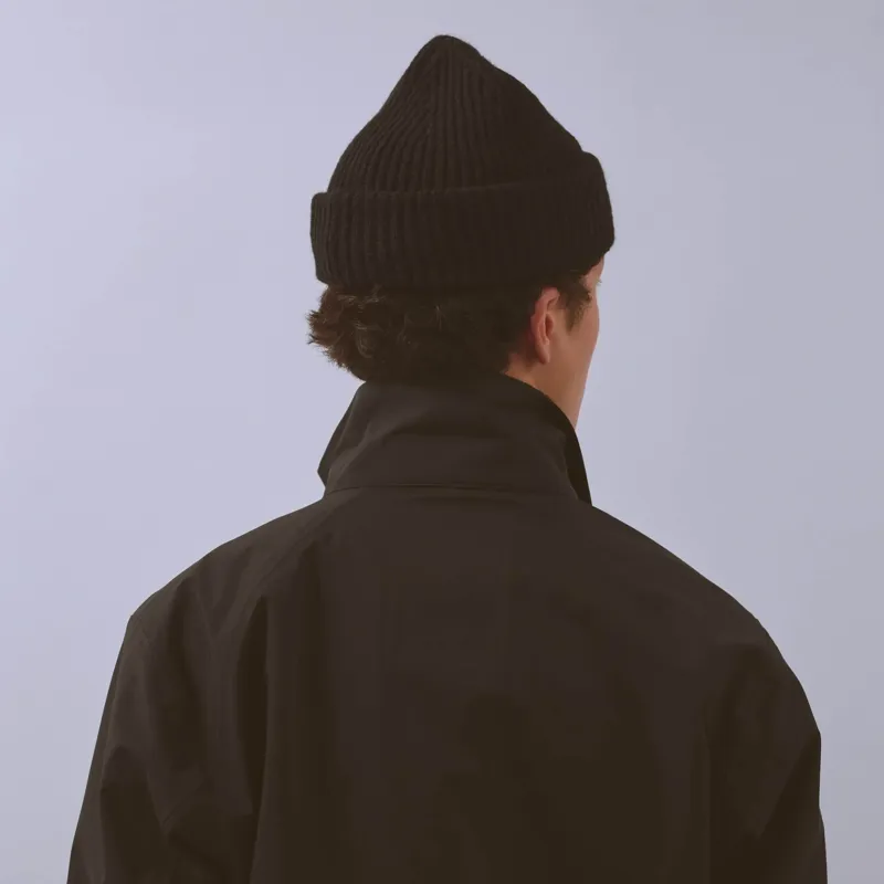 Vaga Midweight Beanie in Black-3