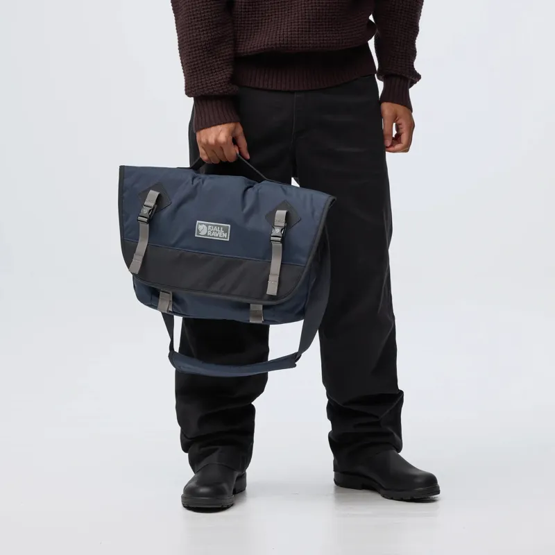 Fjallraven Vardag Shoulder Bag 12 in Navy-6