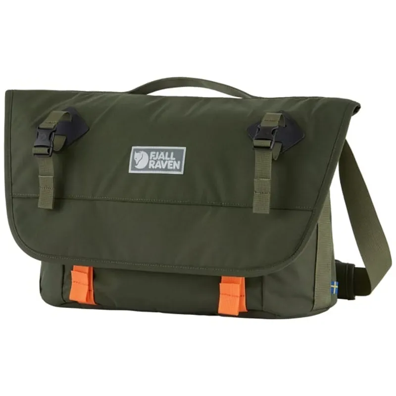 Fjallraven Vardag Shoulder Bag 12 in Deep Forest-2