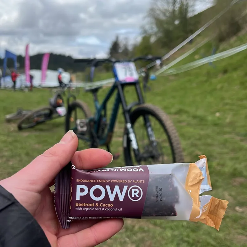Voom POW Chocolate and Beetroot Plant Bar-4