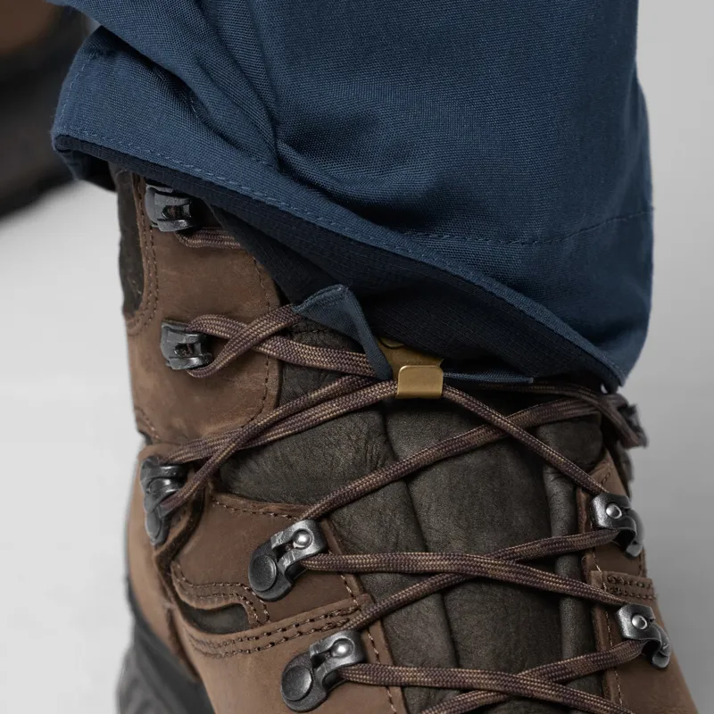 Fjallraven Singi X-Trousers Short Leg Mens in Dark Grey-11
